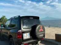 Usata Mitsubishi Pajero 160 CV (117 kW) 2004 Nero SUV
