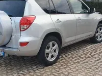 Usata Toyota RAV4 136 CV (100 kW) 2006 Grigio SUV