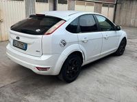 Usata Ford Focus Titanium 90 CV (66 kW) 2010 Bianco Berlina