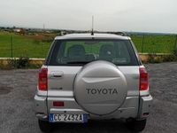 usata Toyota RAV4 RAV 42.0 Tdi D-4D cat 3 porte Sol