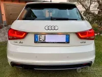 Usata Audi A1 185 CV (136 kW) 2011 Bianco Utilitaria