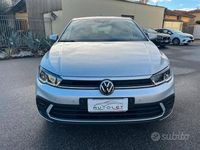 Usata VW Polo Life 80 CV (58 kW) 2023 Grigio Utilitaria