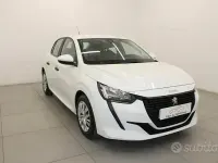 Usata Peugeot 208 Active 75 CV (55 kW) 2021 Bianco Utilitaria