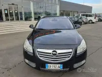 Usata Opel Insignia 160 CV (117 kW) 2010 Nero Station wagon