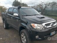 Usata Toyota HiLux 171 CV (125 kW) 2008 Nero Pick-up