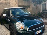 Usata Mini Cooper D 109 CV (80 kW) 2008 Verde Utilitaria