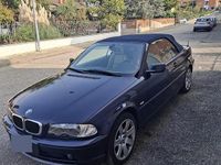 Usata BMW 318 Cabriolet 143 CV (105 kW) 2003 Blu Cabrio
