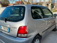 Usata Honda Logo 65 CV (47 kW) 2002 Grigio Utilitaria