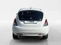 Usata Lancia Ypsilon Gold 69 CV (50 kW) 2019 Utilitaria