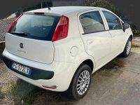 Usata Fiat Punto 77 CV (56 kW) 2013 Bianco Utilitaria