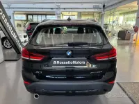 Käytetty BMW X1 Advantage 125 HP (91 kW) 2021 Musta Katumaasturi