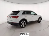 Usata Audi Q3 Advanced 150 CV (110 kW) 2022 Bianco metallizzato SUV