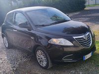 Usata Lancia Ypsilon Gold 69 CV (50 kW) 2014 Nero Utilitaria