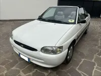 Usata Ford Escort Cabriolet 90 CV (66 kW) 1995 Cabrio