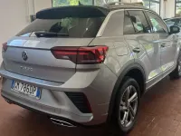 Usata VW T-Roc R-line Plus 150 CV (110 kW) 2023 Pyrit silver SUV
