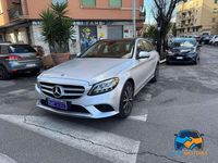 Usata Mercedes C220 Premium 194 CV (142 kW) 2021 Argento Station wagon
