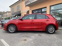 Usata Kia Rio 84 CV (61 kW) 2020 Rosso Utilitaria