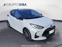 Usata Toyota Yaris Hybrid Sport 92 CV (67 kW) 2023 Grigio Berlina