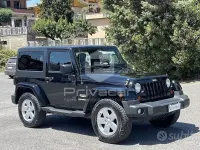 Usata Jeep Wrangler Sahara 200 CV (147 kW) 2011 Nero SUV