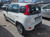 Usata Fiat Panda 4x4 S 95 CV (69 kW) 2016 Bianco Utilitaria