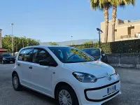 Usata VW up! Move 68 CV (50 kW) 2015 Bianco Utilitaria