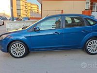 Usata Ford Focus 90 CV (66 kW) 2008 Blu Berlina