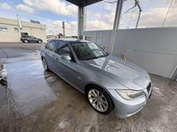 Usata BMW 318 143 CV (105 kW) 2009 Berlina