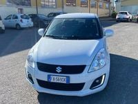 Usata Suzuki Swift Cool 75 CV (55 kW) 2015 Bianco Utilitaria