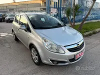 Usata Opel Corsa 75 CV (55 kW) 2009 Grigio Utilitaria