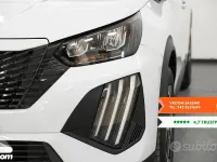 Nuova Peugeot 2008 Style 136 CV (100 kW) 2025 SUV