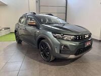 Nuova Dacia Sandero Extreme 122 CV (89 kW) 2026 Verde Utilitaria