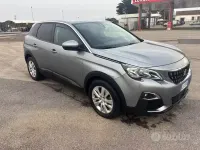 Usata Peugeot 3008 150 CV (110 kW) 2019 Grigio SUV
