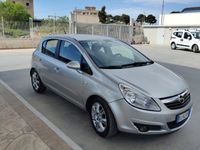Usata Opel Corsa Cosmo 90 CV (66 kW) 2007 Grigio Utilitaria