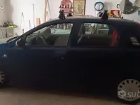 Usata Opel Corsa 2002 Blu Utilitaria