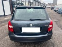 usata Skoda Fabia 1.2 station wagon OK NEOPATENTATI