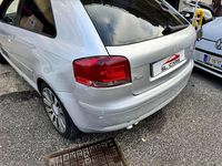 Usata Audi A3 Ambition 140 CV (102 kW) 2004 Argento Utilitaria