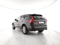Usata Volvo XC60 Momentum 197 CV (144 kW) 2021 Grigio scuro SUV