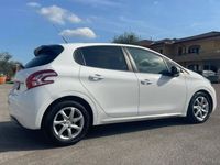 usata Peugeot 208 2083p 1.4 e-hdi 8v AUTOMATICA OK NEOPATENTATI