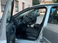 Usata Renault Clio III 75 CV (55 kW) 2009 Grigio Utilitaria