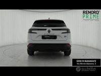 Usata Renault Austral Techno 200 CV (147 kW) 2024 Bianco SUV