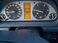 Usata Mercedes B180 116 CV (85 kW) 2009 Argento Monovolume