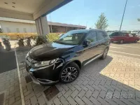 Usata Mitsubishi Outlander 150 CV (110 kW) 2016 Nero SUV