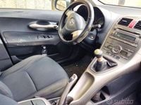 Usata Toyota Auris 126 CV (92 kW) 2009 Grigio Berlina