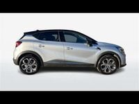 Usata Renault Captur Techno 101 CV (74 kW) 2023 Grigio chiaro SUV