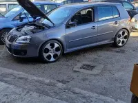 Usata VW Golf IV 2004 Grigio Berlina