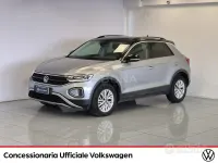 Usata VW T-Roc Life 110 CV (80 kW) 2023 Grigio SUV