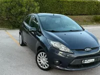 Usata Ford Fiesta 68 CV (50 kW) 2010 Blu Berlina