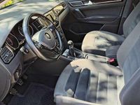 Usata VW Golf Sportsvan Highline 125 CV (91 kW) 2014 Argento Monovolume