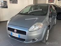Usata Fiat Grande Punto 75 CV (55 kW) 2012 Grigio Utilitaria