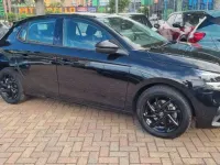 Usata Opel Corsa Design & Tech 102 CV (75 kW) 2023 Nero Utilitaria